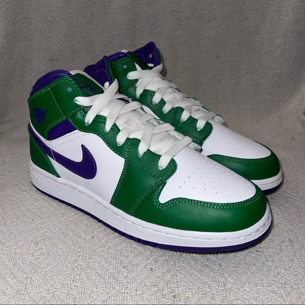 Jordan 1 Mid 6Y “Incredible Hulk”